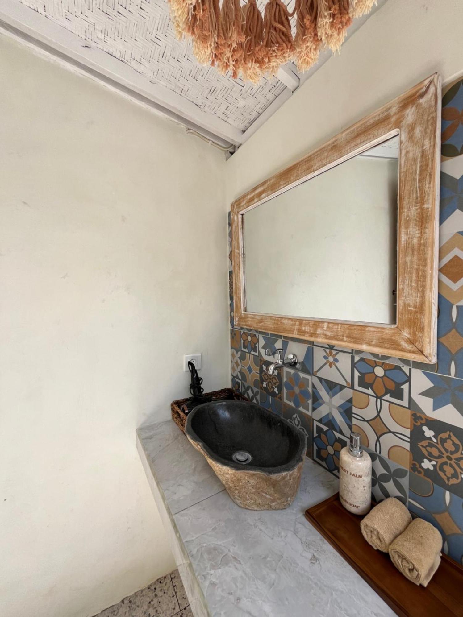 Penida West Palm Cottage Toyapakeh Eksteriør bilde